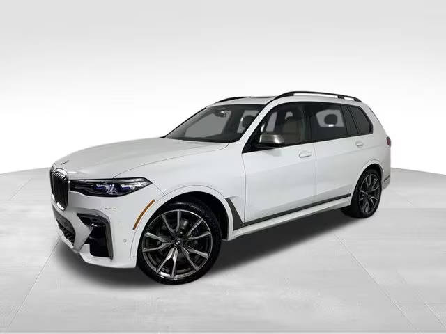 2022 BMW X7 M50i AWD photo