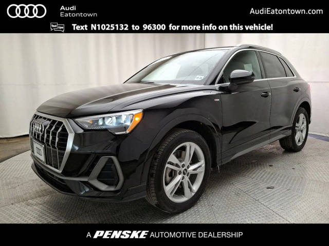 2022 Audi Q3 S line Premium AWD photo