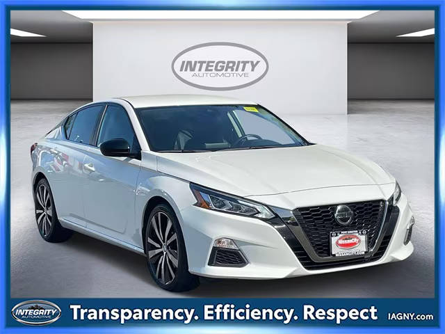 2021 Nissan Altima 2.0 SR FWD photo