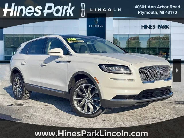 2021 Lincoln Nautilus Reserve AWD photo