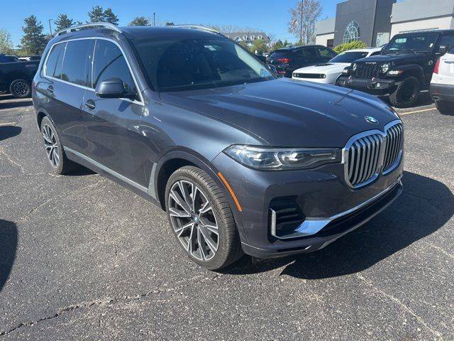 2022 BMW X7 xDrive40i AWD photo