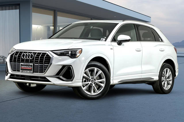 2022 Audi Q3 S line Premium AWD photo