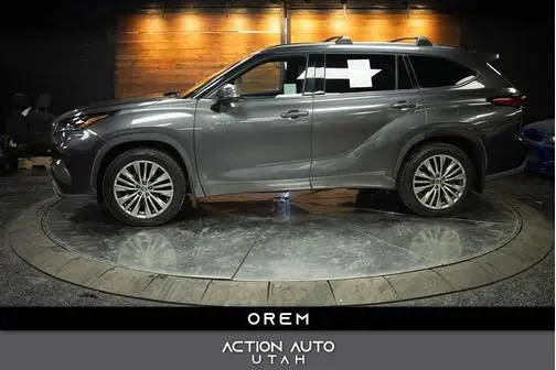 2021 Toyota Highlander Hybrid Platinum AWD photo