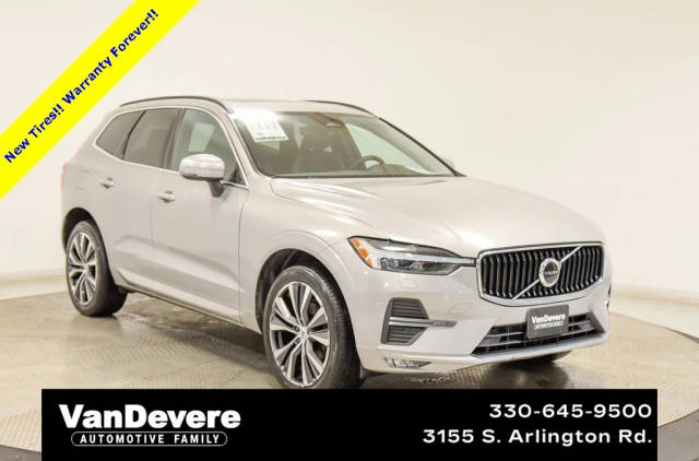 2022 Volvo XC60 Momentum AWD photo