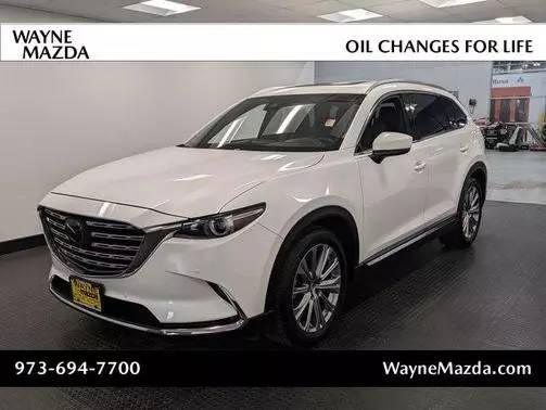 2021 Mazda CX-9 Signature AWD photo