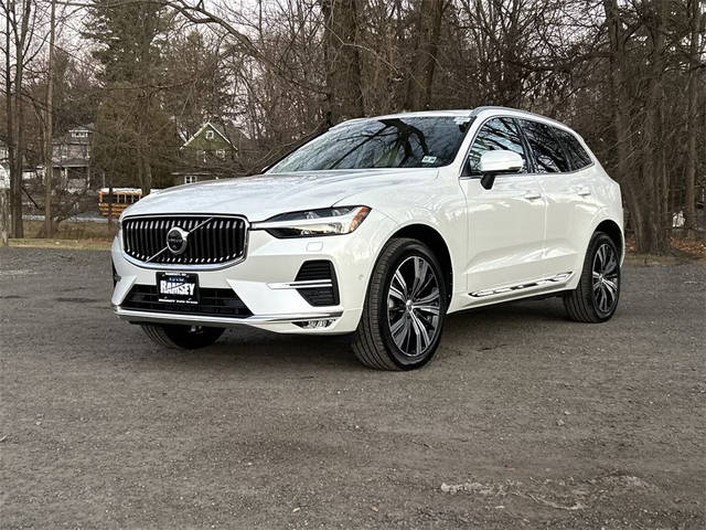 2022 Volvo XC60 Inscription AWD photo