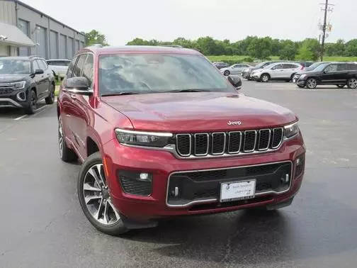 2021 Jeep Grand Cherokee L Overland 4WD photo