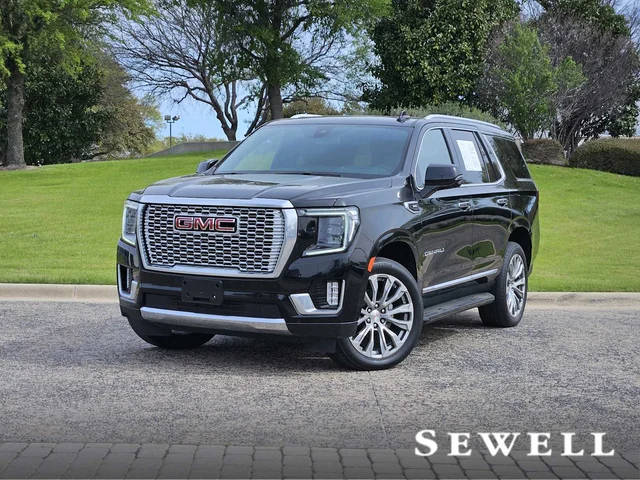2021 GMC Yukon Denali 4WD photo