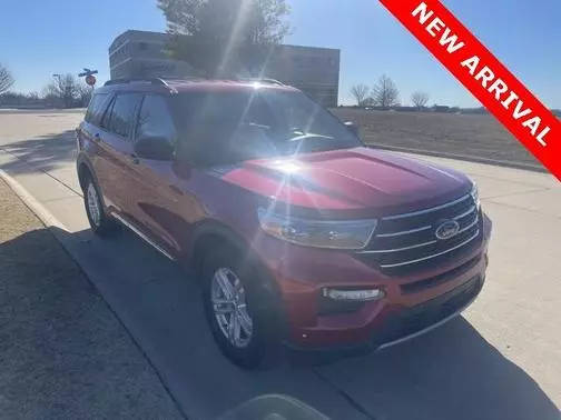 2021 Ford Explorer XLT 4WD photo