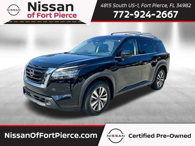 2022 Nissan Pathfinder SL FWD photo