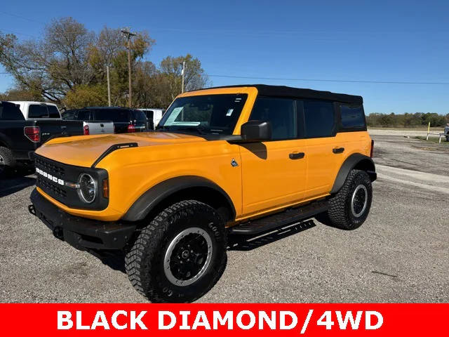 2021 Ford Bronco 4 Door Black Diamond 4WD photo