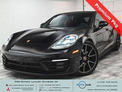 2022 Porsche Panamera 4S AWD photo