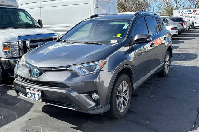 2018 Toyota RAV4 Hybrid XLE AWD photo