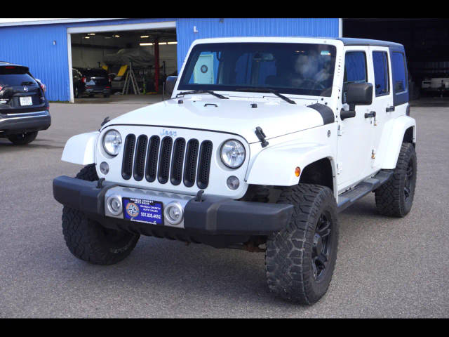 2017 Jeep Wrangler Unlimited Sahara 4WD photo