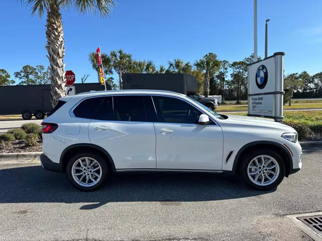 2022 BMW X5 sDrive40i RWD photo