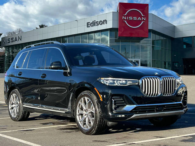 2022 BMW X7 xDrive40i AWD photo