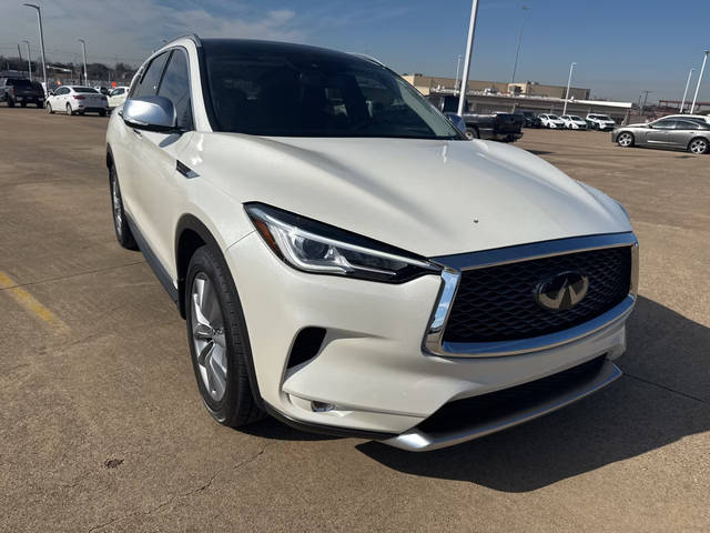 2021 Infiniti QX50 LUXE FWD photo