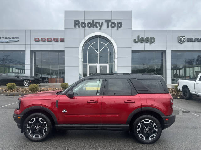 2021 Ford Bronco Sport Outer Banks 4WD photo