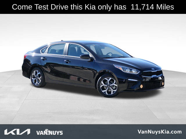 2021 Kia Forte LXS FWD photo