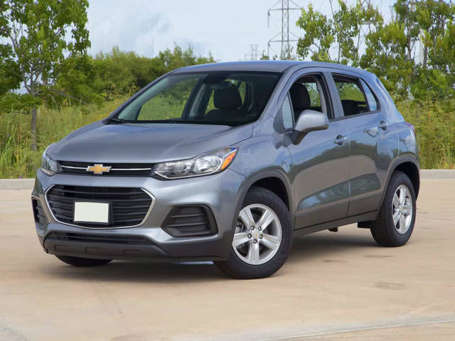 2021 Chevrolet Trax LS AWD photo