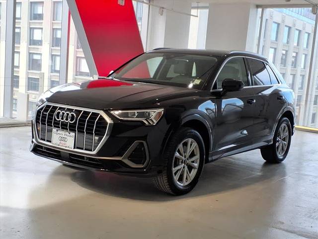 2022 Audi Q3 S line Premium Plus AWD photo