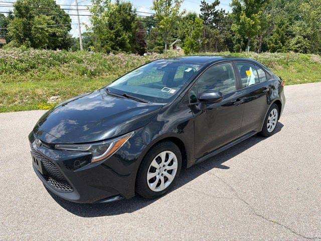 2022 Toyota Corolla LE FWD photo