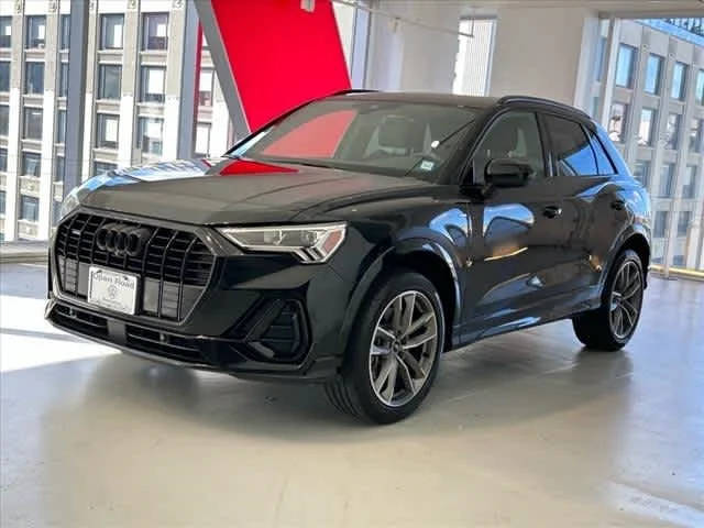 2022 Audi Q3 S line Premium Plus AWD photo