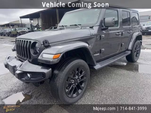 2021 Jeep Wrangler Unlimited Unlimited Sahara High Altitude 4WD photo