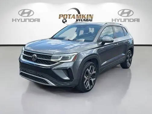 2022 Volkswagen Taos SEL AWD photo