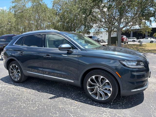 2021 Lincoln Nautilus Reserve AWD photo