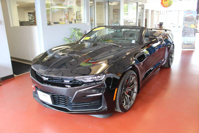2022 Chevrolet Camaro 2SS RWD photo
