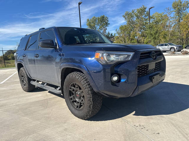 2021 Toyota 4Runner SR5 RWD photo