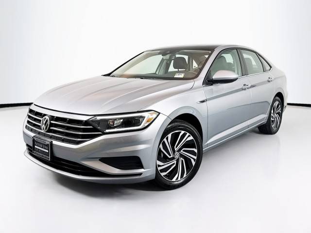 2021 Volkswagen Jetta SEL FWD photo