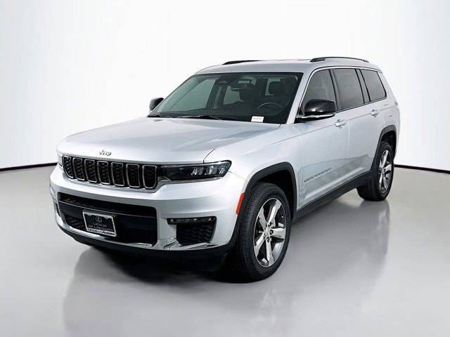 2021 Jeep Grand Cherokee L Limited RWD photo