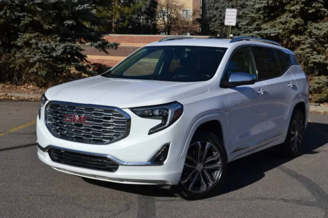 2018 GMC Terrain Denali AWD photo