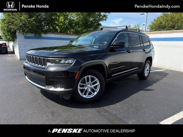 2021 Jeep Grand Cherokee L Laredo 4WD photo