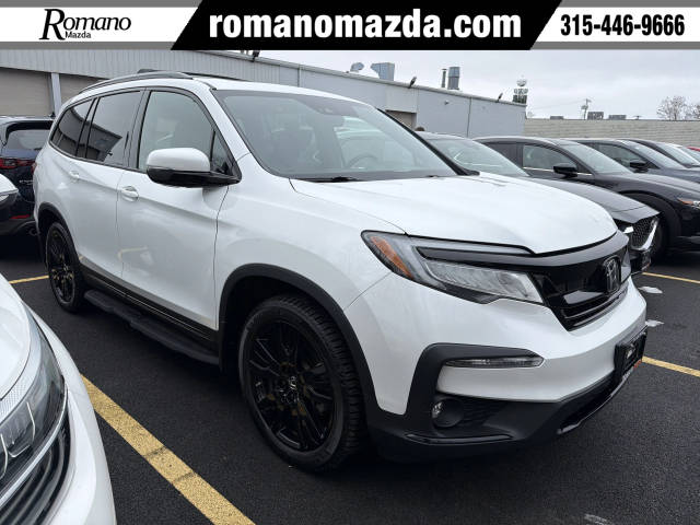 2022 Honda Pilot Black Edition AWD photo