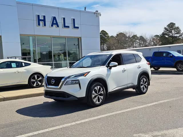 2021 Nissan Rogue SV FWD photo