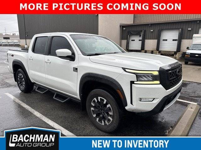 2022 Nissan Frontier PRO-4X 4WD photo