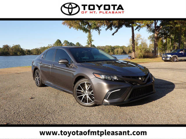 2022 Toyota Camry SE FWD photo