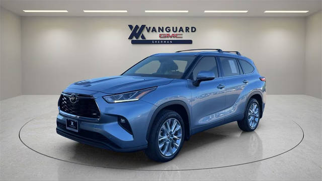 2021 Toyota Highlander Limited FWD photo