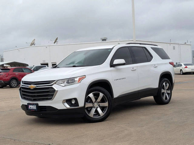 2021 Chevrolet Traverse LT Leather FWD photo