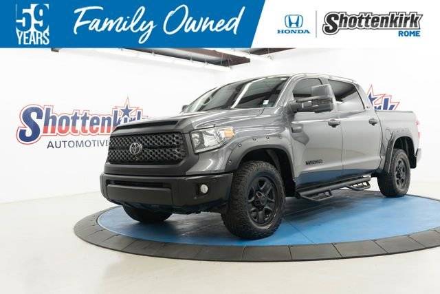 2021 Toyota Tundra SR5 4WD photo