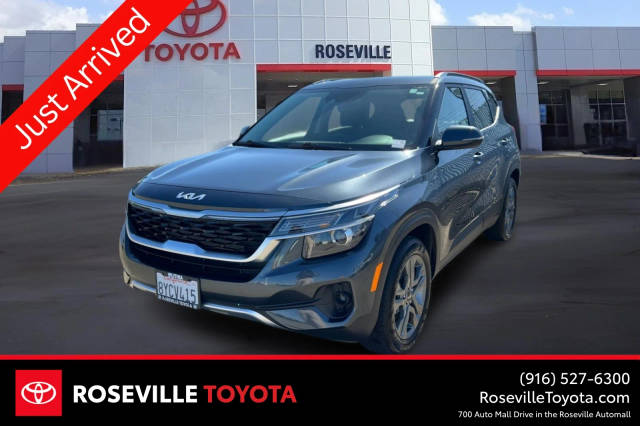 2022 Kia Seltos S FWD photo