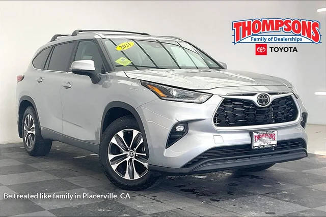 2021 Toyota Highlander XLE AWD photo
