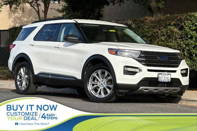 2021 Ford Explorer XLT 4WD photo