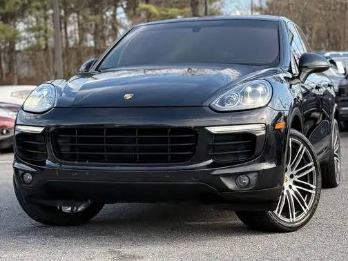 2017 Porsche Cayenne AWD photo