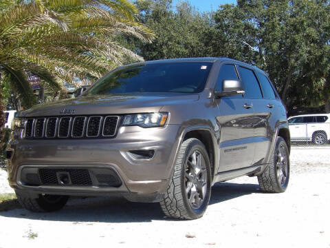 2021 Jeep Grand Cherokee 80th Anniversary RWD photo