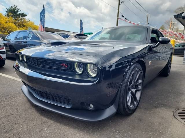 2021 Dodge Challenger R/T Scat Pack RWD photo