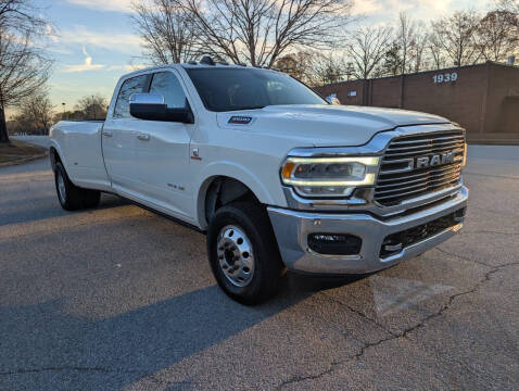 2022 Ram 3500 Laramie 4WD photo